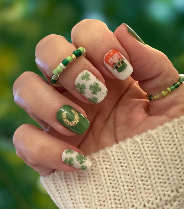 A wee bit of luck -  Nail Polish Wraps