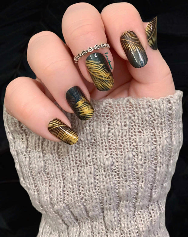 Night Fern - Premium Nail Polish Wraps