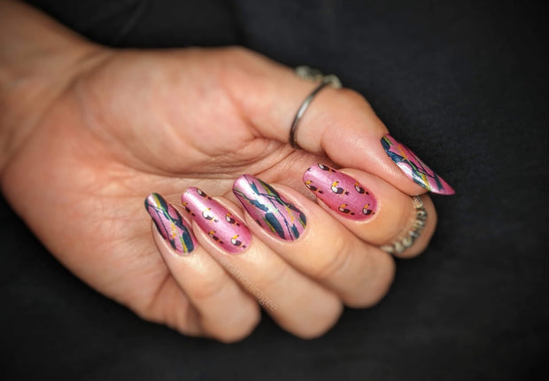 Tickled Pink Toucan - De’s Nails Exclusive Premium Nail Polish Wraps