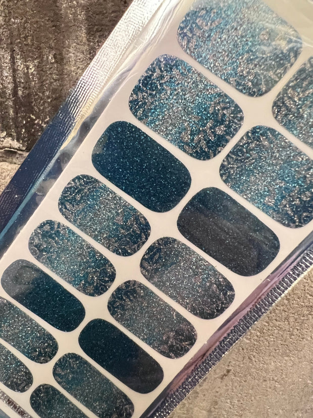 Ocean Sparkle  - Designer Premium Nail Polish Wraps