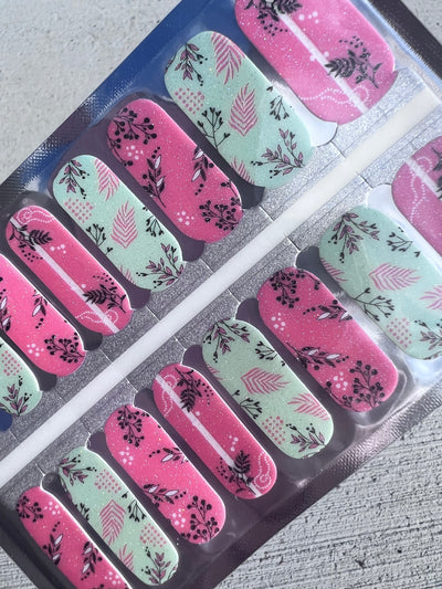 Malibu - Designer Nail Polish Wraps