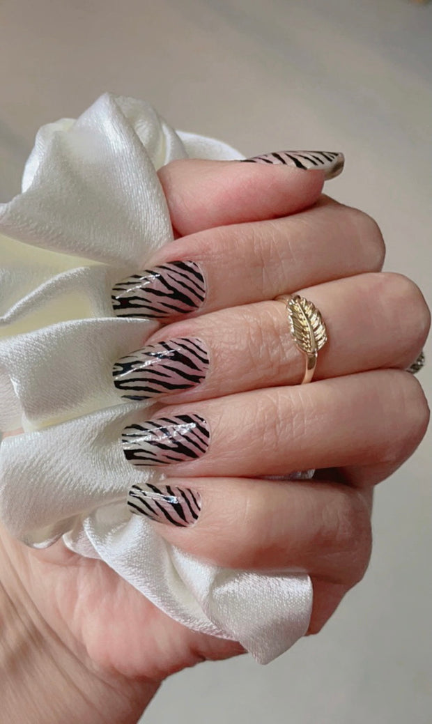 Zebra - Clear Overlay Nail Polish Wraps