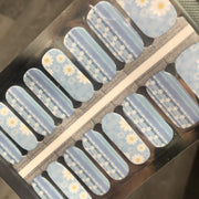 Daisy Blues - Nail Polish Wraps