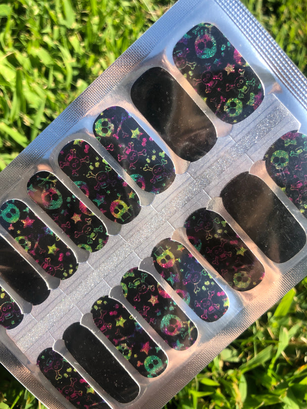 Happy Skull Nail Polish Wraps